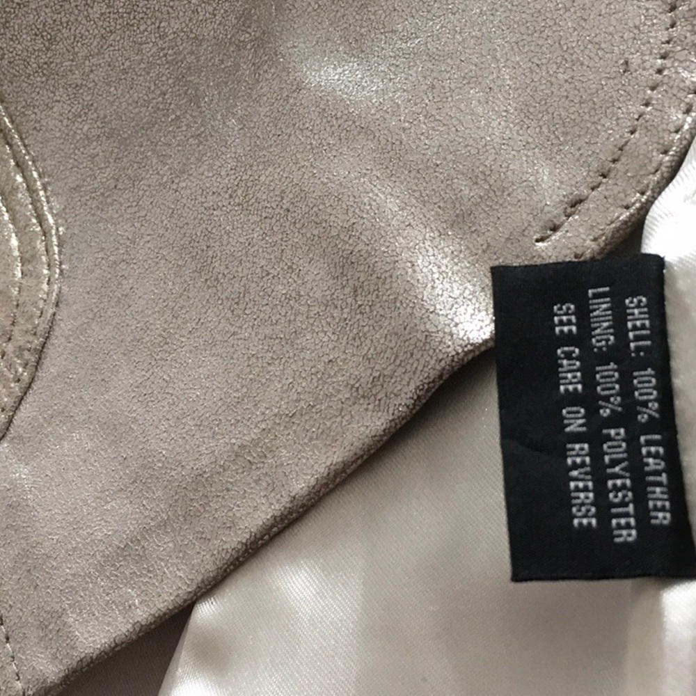 NWOT Pearl/ Silver Metallic Genuine Leather Blazer - Picture 8 of 8